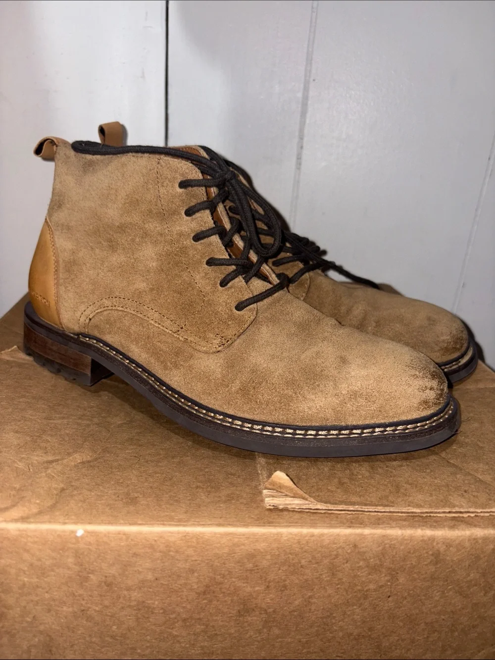 Mark Nason Tan Suede Lace-Up Chukka Boots size 7.5